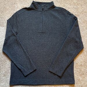 Van Heusen Never Tuck Men's 1/4 Zip-Up